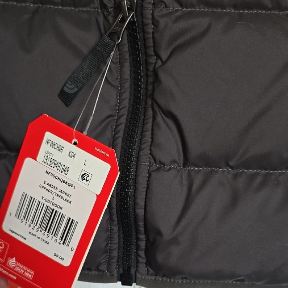 The North Face Black Puffer Jacket Kids 14/16 - Picture 8 of 11